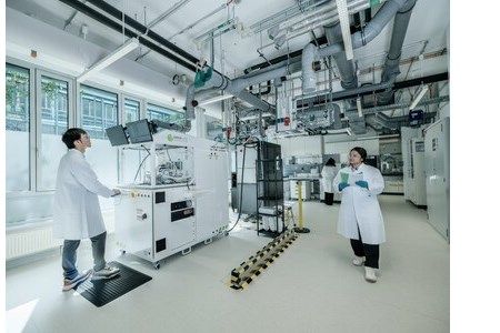Sungrow unveils hydrogen technology lab